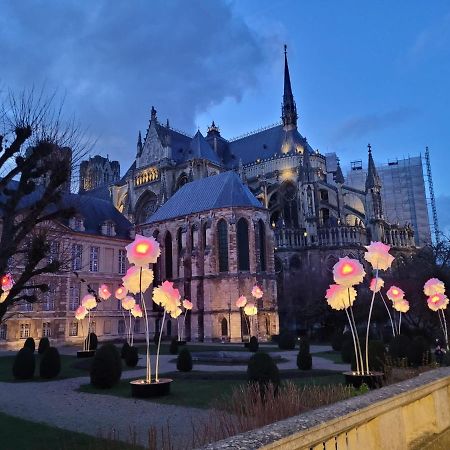 Le Champagnoles Leilighet Reims Eksteriør bilde